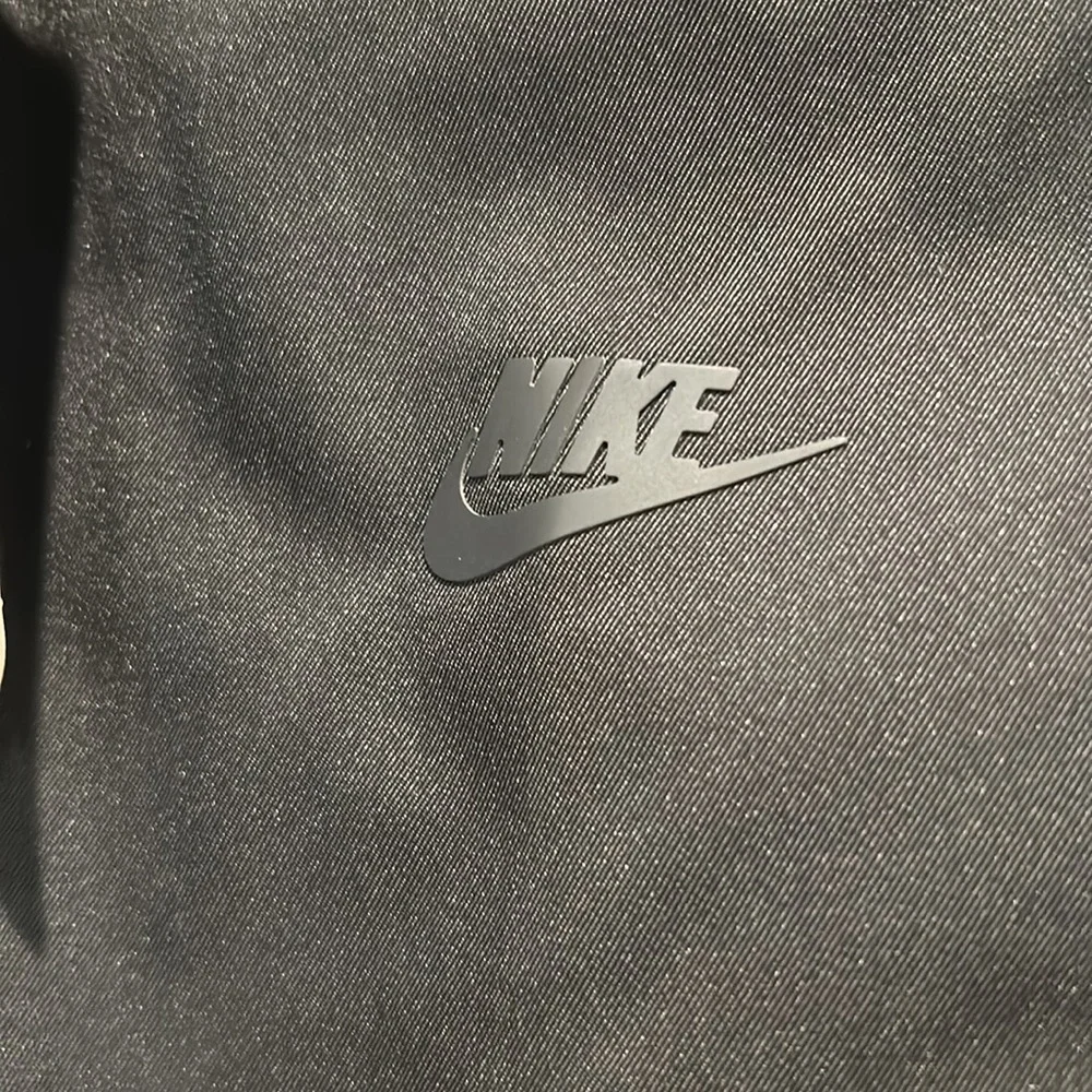 NEW Nike Men’s Tech Pack Therma Fit Vest - Picture 2 of 10